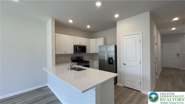 1248 Martin Road, Upper Macungie Twp, PA 18031