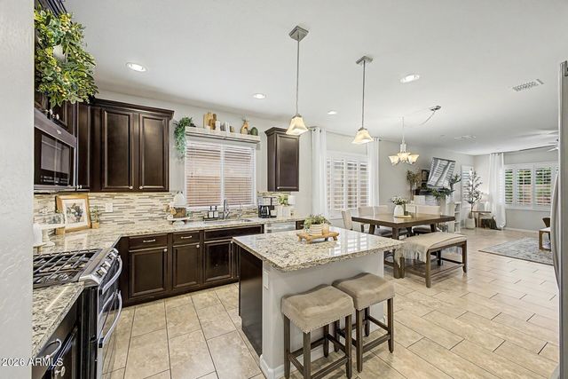 18538 W TURQUOISE Avenue, Waddell, AZ 85355