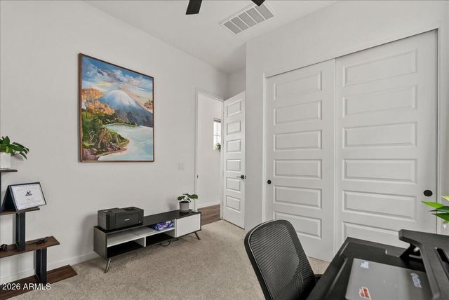 5936 E ADOBE Drive, Phoenix, AZ 85054