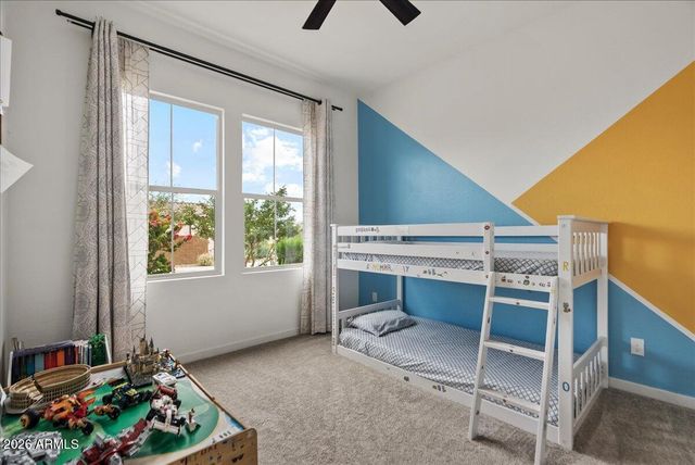 5936 E ADOBE Drive, Phoenix, AZ 85054