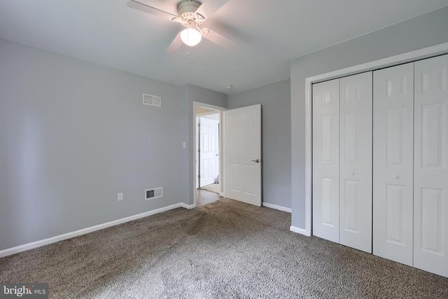 1025 WHITE OAK RD, Windsor, PA 17366