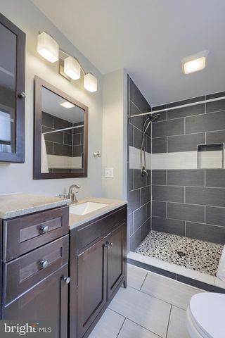 1025 WHITE OAK RD, Windsor, PA 17366