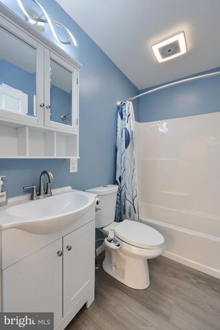 1025 WHITE OAK RD, Windsor, PA 17366
