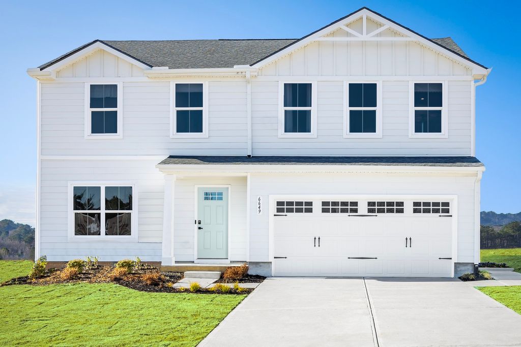 5711 Red Cypress Dr, Christiana, TN 37037