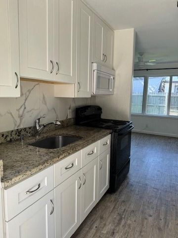 516 SW 15th Street, Fort Lauderdale, FL 33315