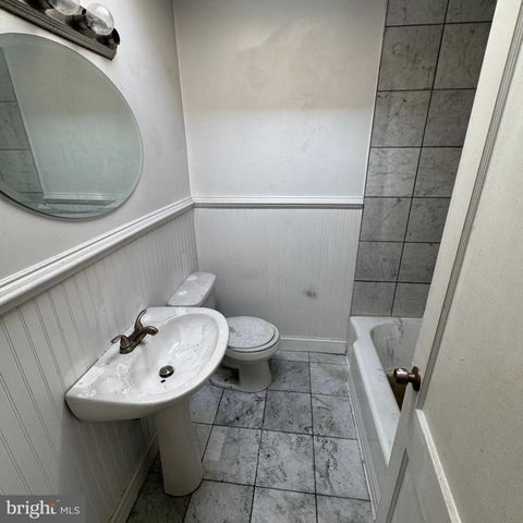 3420 HILLDALE PL, Baltimore, MD 21215