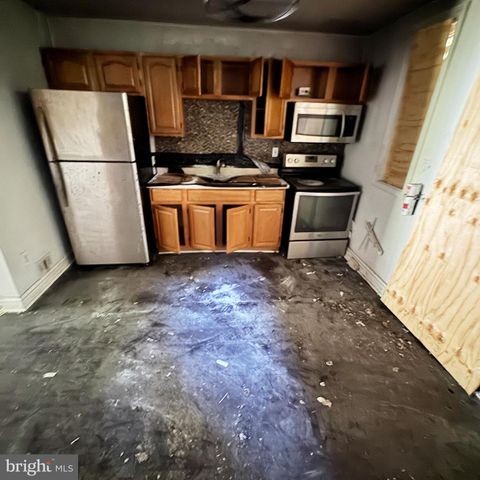 3420 HILLDALE PL, Baltimore, MD 21215