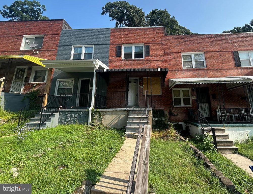 3420 HILLDALE PL, Baltimore, MD 21215