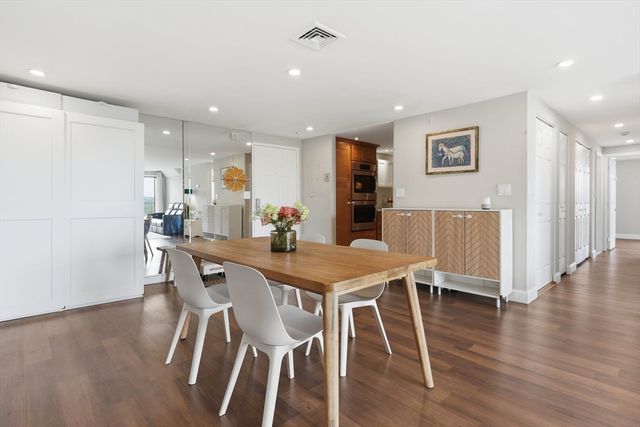 8 Ninth St. 701, Medford, MA 02155
