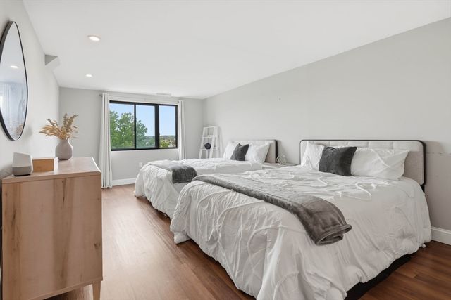 8 Ninth St. 701, Medford, MA 02155