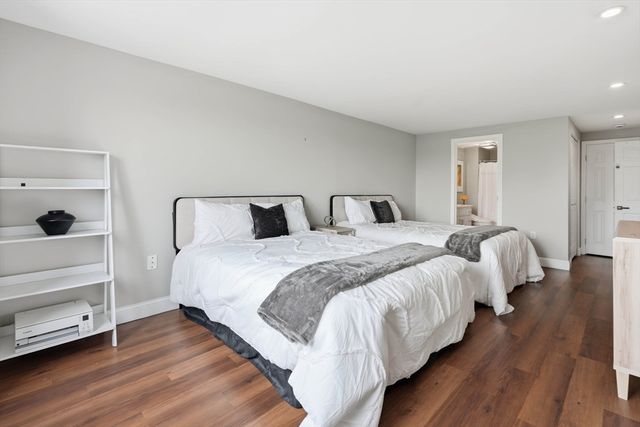 8 Ninth St. 701, Medford, MA 02155