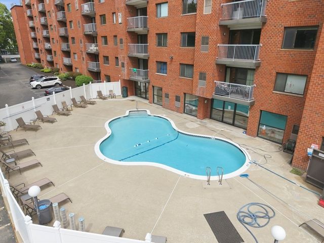 8 Ninth St. 701, Medford, MA 02155