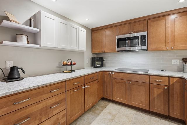 8 Ninth St. 701, Medford, MA 02155