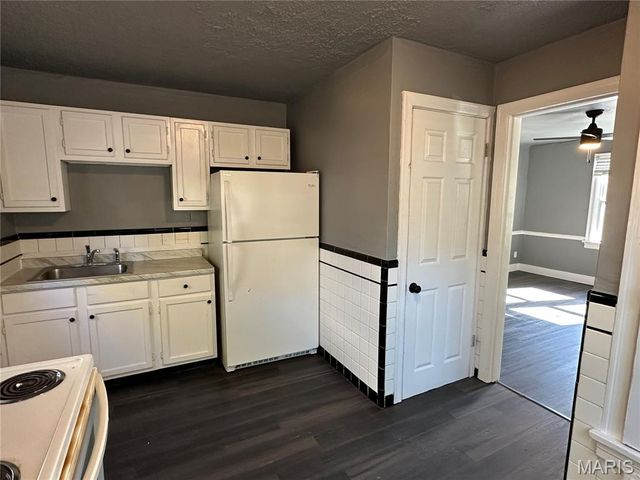 7121 Lamont Drive, Flordell Hills, MO 63136