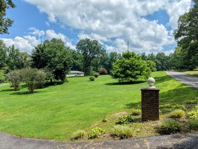 52 Farner-Plott Drive, Blairsville, GA 30512
