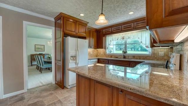 52 Farner-Plott Drive, Blairsville, GA 30512