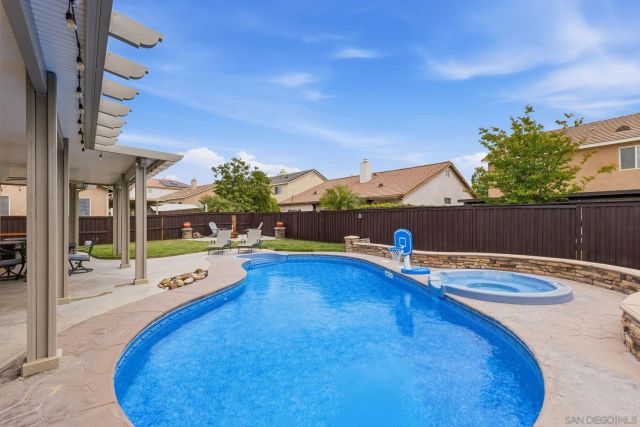 31342 Euclid Loop, Winchester, CA 92596