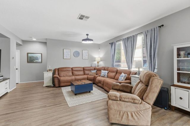 31342 Euclid Loop, Winchester, CA 92596