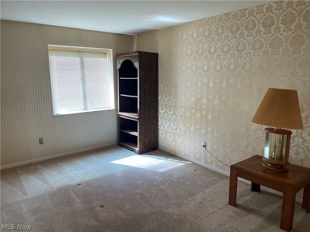 9630 Cove Drive 16A, North Royalton, OH 44133