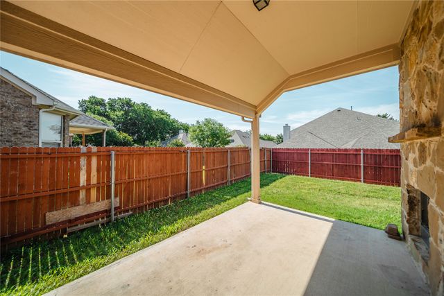 5609 CENTERIDGE Lane, Mckinney, TX 75071