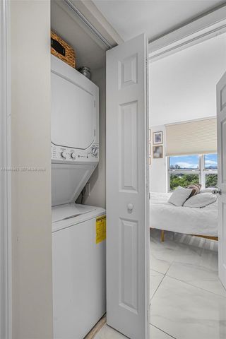 3500 Mystic Pointe Dr 604, Aventura, FL 33180