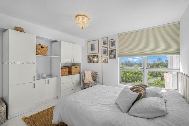 3500 Mystic Pointe Dr 604, Aventura, FL 33180