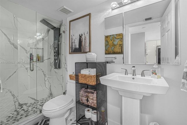 3500 Mystic Pointe Dr 604, Aventura, FL 33180