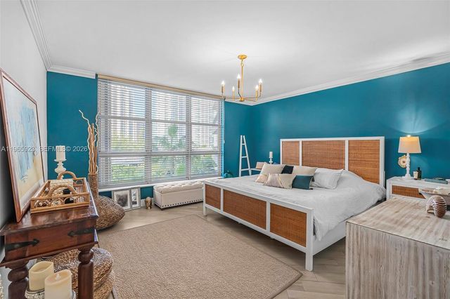 3500 Mystic Pointe Dr 604, Aventura, FL 33180