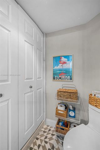 3500 Mystic Pointe Dr 604, Aventura, FL 33180