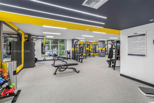 3500 Mystic Pointe Dr 604, Aventura, FL 33180