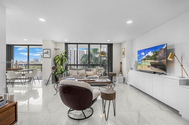 3500 Mystic Pointe Dr 604, Aventura, FL 33180