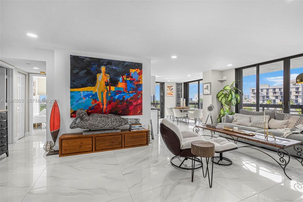 3500 Mystic Pointe Dr 604, Aventura, FL 33180