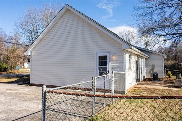 1008 Lawson Street, Eden, NC 27288