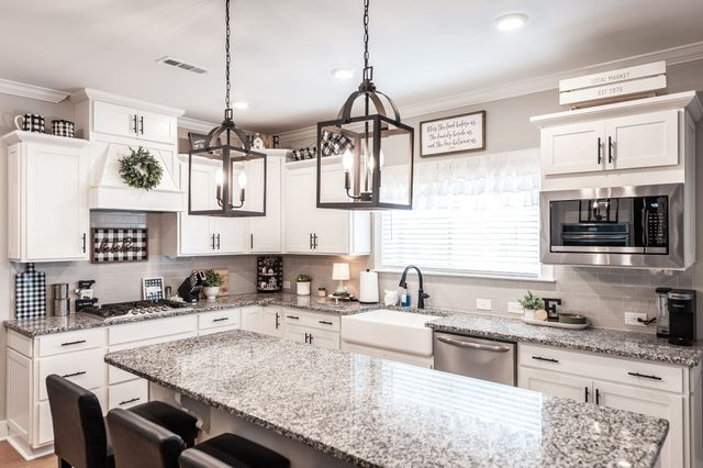 1377 Wentworth Dr, Gallatin, TN 37066