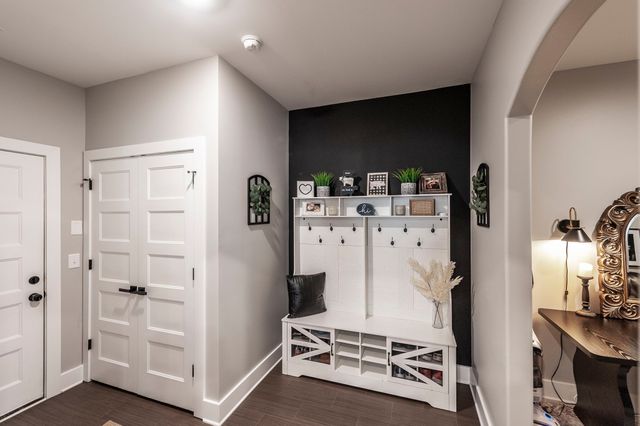 1377 Wentworth Dr, Gallatin, TN 37066