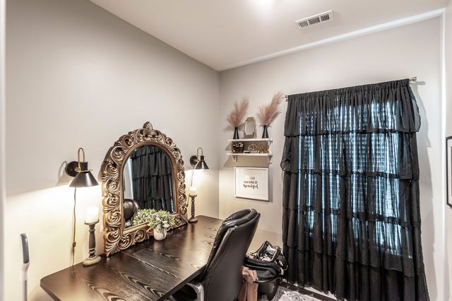 1377 Wentworth Dr, Gallatin, TN 37066