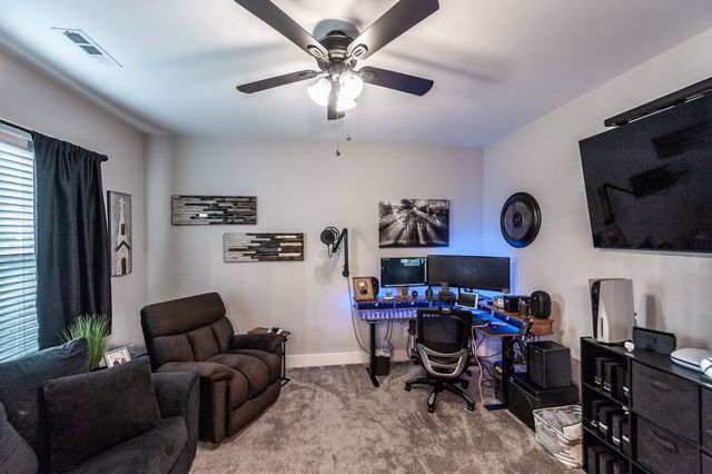 1377 Wentworth Dr, Gallatin, TN 37066