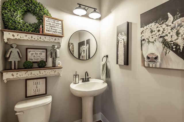 1377 Wentworth Dr, Gallatin, TN 37066