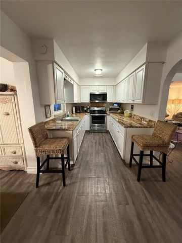 110 N MAIN AVENUE, Minneola, FL 34715