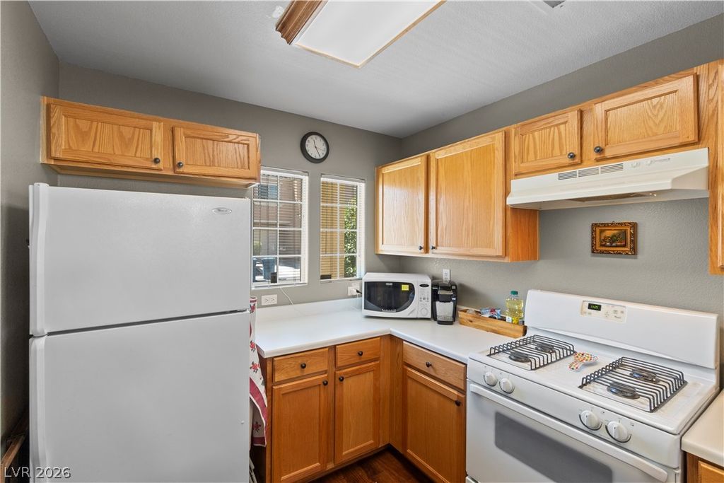 6714 Catoctin Avenue, Las Vegas, NV 89139 — photo 4