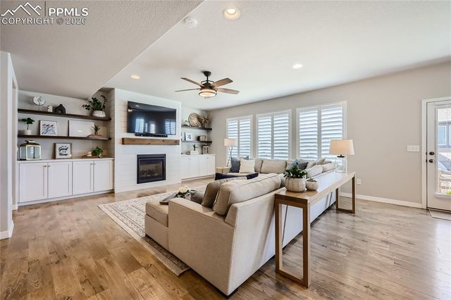 10272 Finn Drive, Colorado Springs, CO 80924