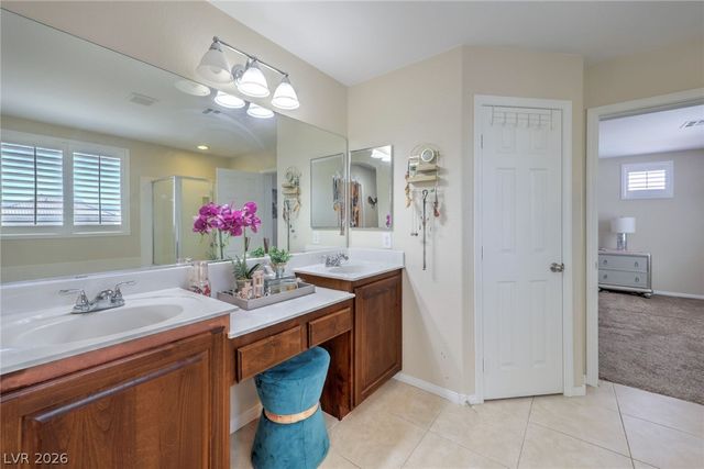 4925 Goldfield Street, North Las Vegas, NV 89031