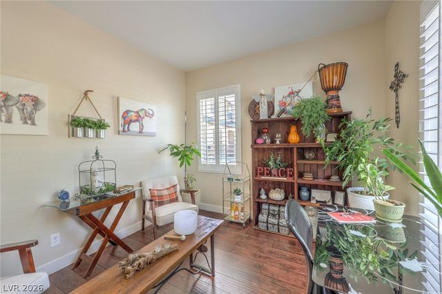 4925 Goldfield Street, North Las Vegas, NV 89031