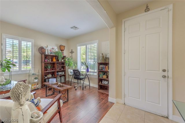 4925 Goldfield Street, North Las Vegas, NV 89031