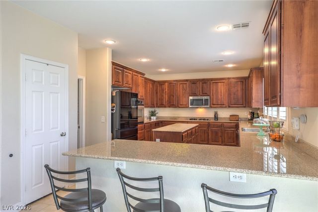 4925 Goldfield Street, North Las Vegas, NV 89031