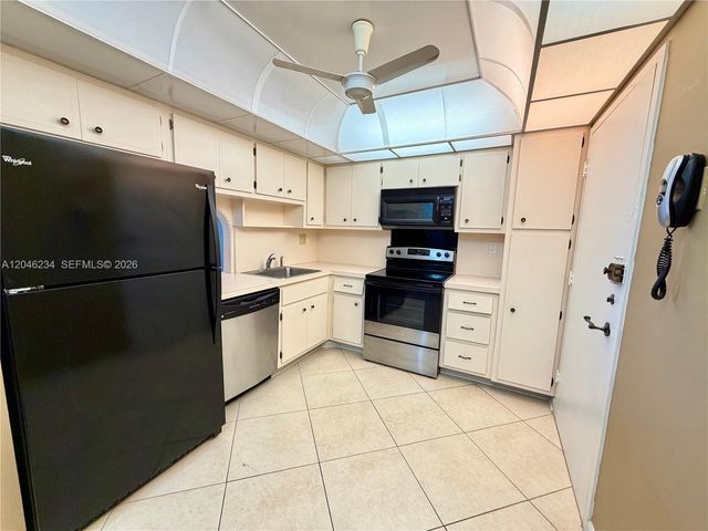 1600 S Ocean Dr 8I, Hollywood, FL 33019