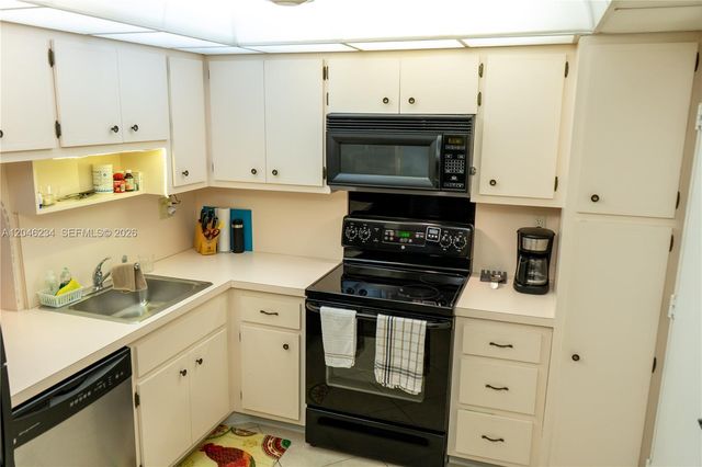 1600 S Ocean Dr 8I, Hollywood, FL 33019