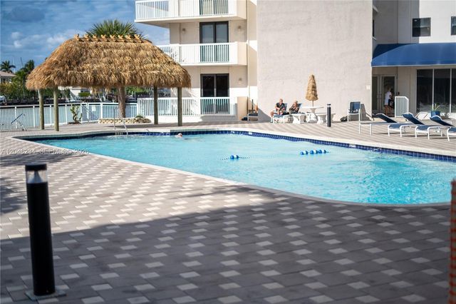 1600 S Ocean Dr 8I, Hollywood, FL 33019