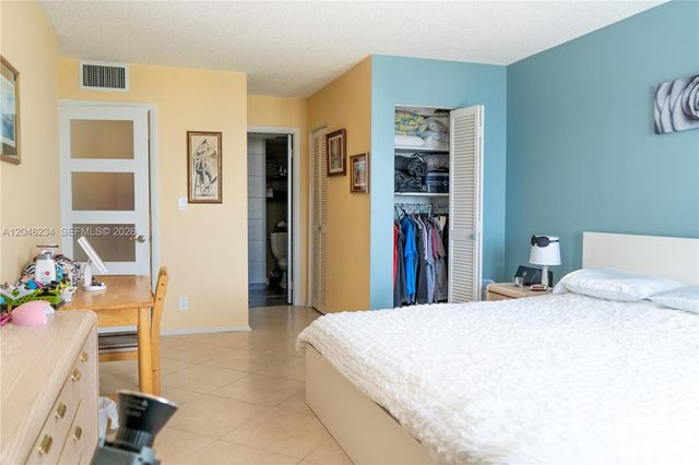 1600 S Ocean Dr 8I, Hollywood, FL 33019
