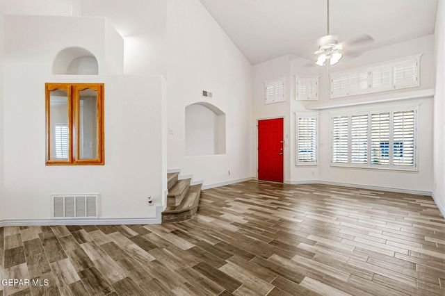 7349 PRICKLEY PEAR Drive, El Paso, TX 79912